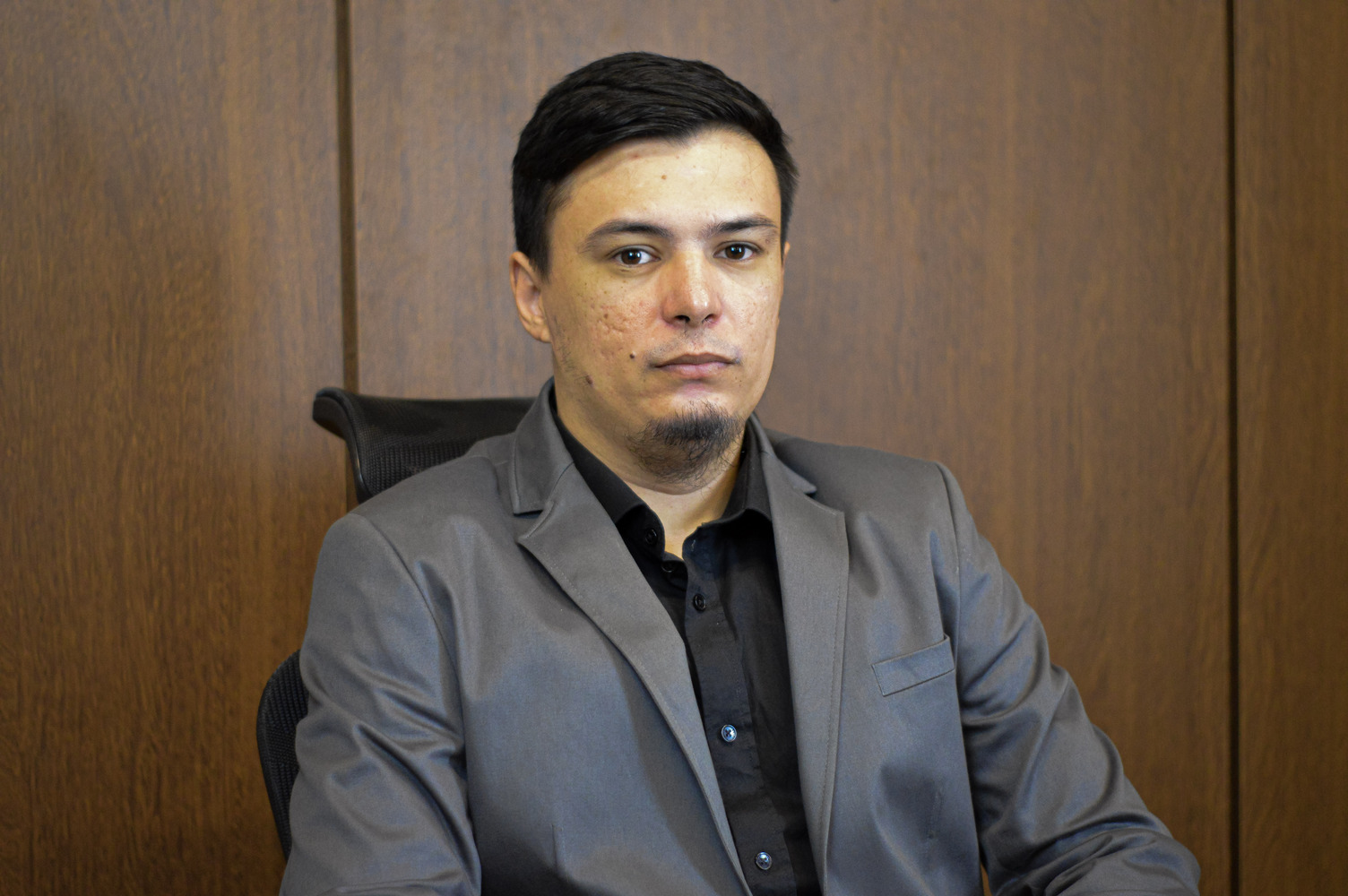 Retrato de Ronaldo Flores